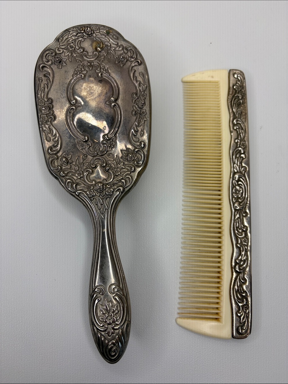 Vintage hand brush and comb set